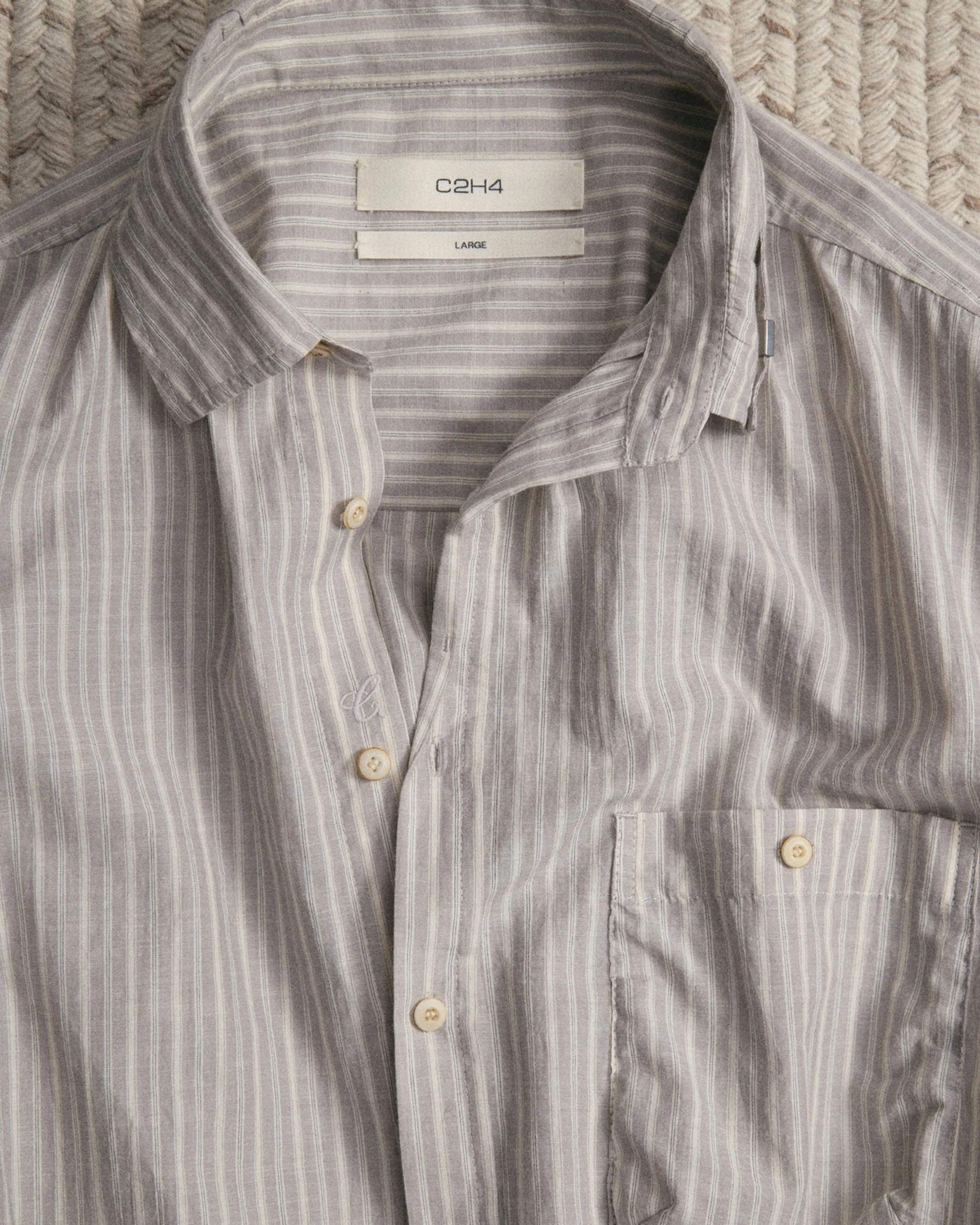 011 - Old Time Wardrobe Wrinkled Shirt - Image 7