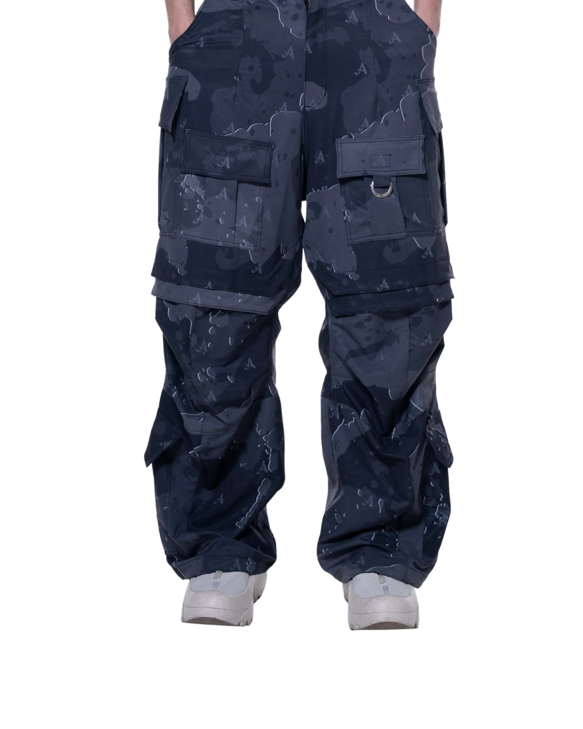 BLACK CAMO “MAKASI” PANTS