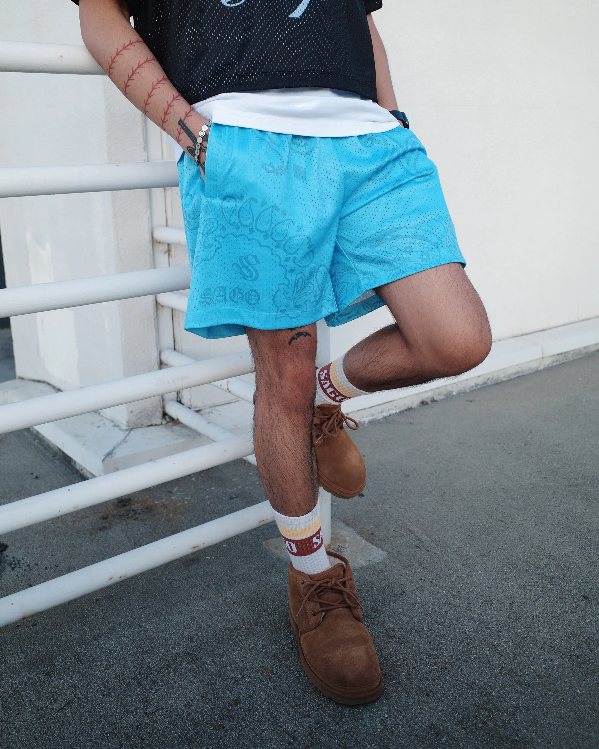 Blue tonal bandana shorts - Image 2