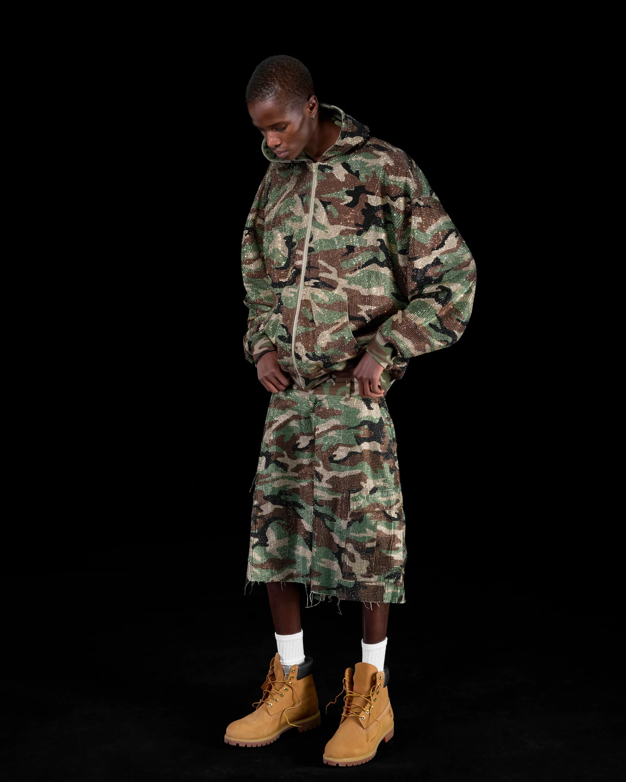 CAMO RHINESTONE ZIP HOODIE - Image 20