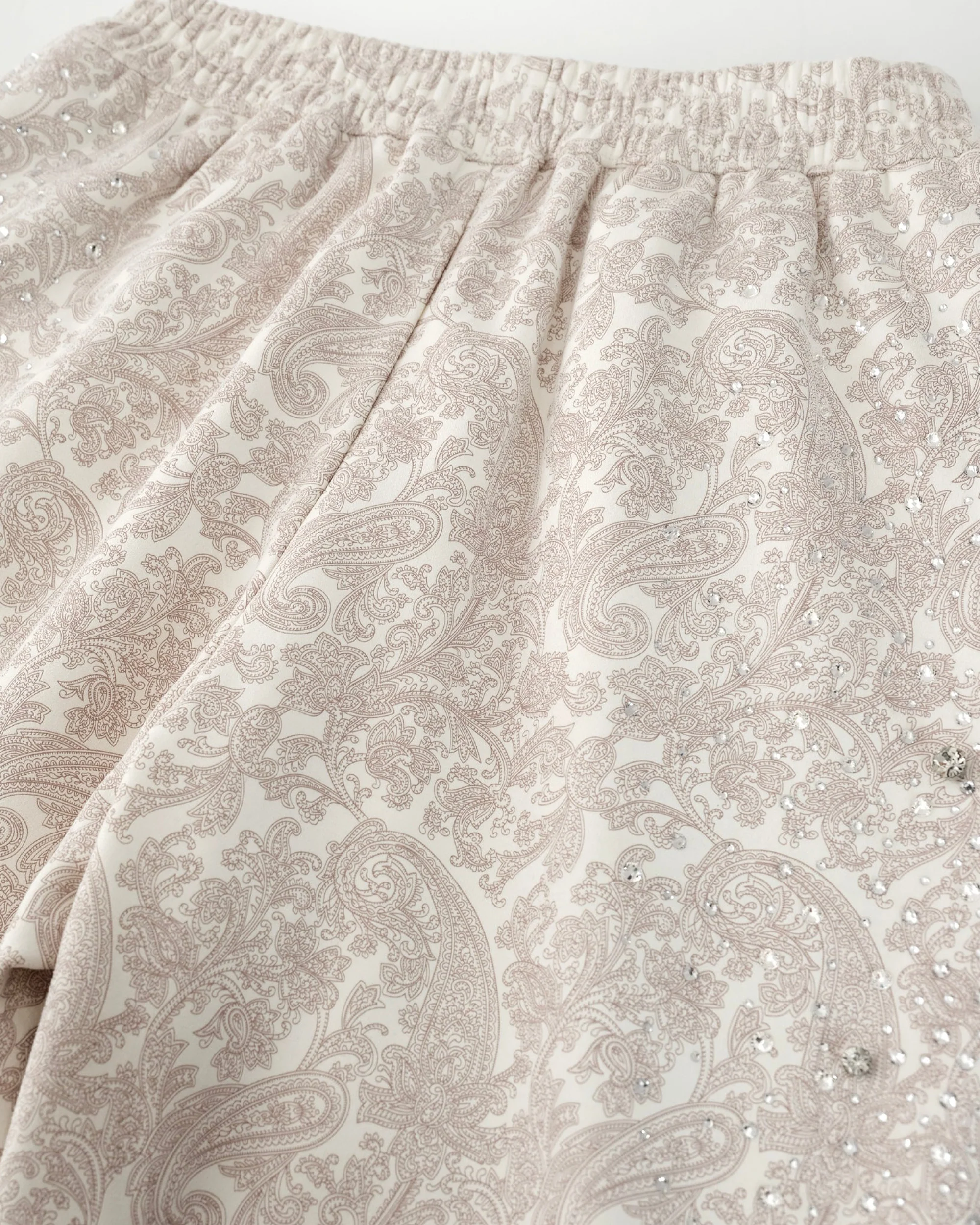 Cashew Blossom Pearl Sweatpants - Image 4