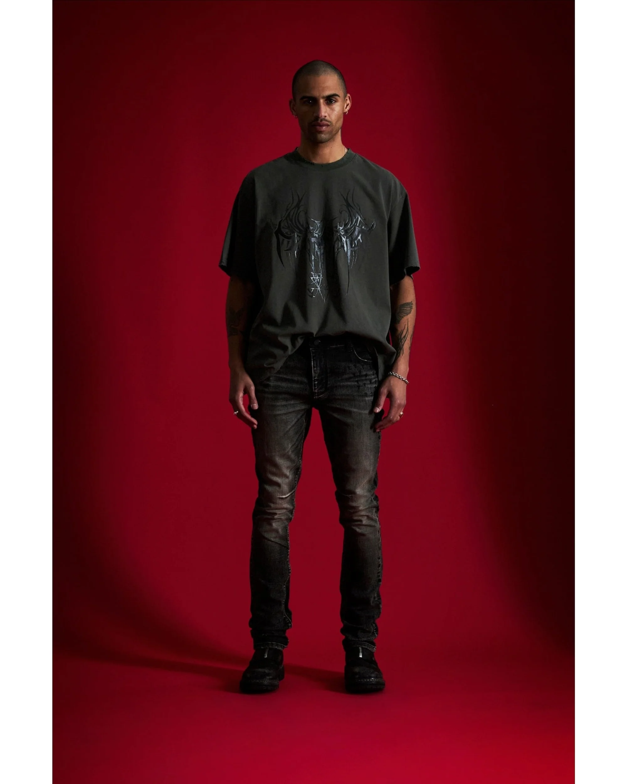 COLIN OVERSIZED SHORT SLEEVE TEE | OLIVE CYBER SIGILISM - Image 3