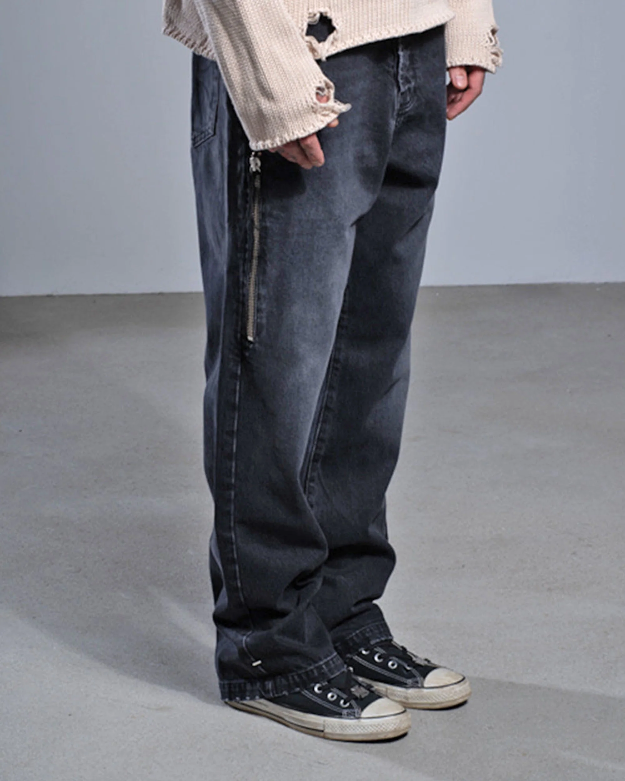 CROSS POCKET PHRASE JEANS - Image 4