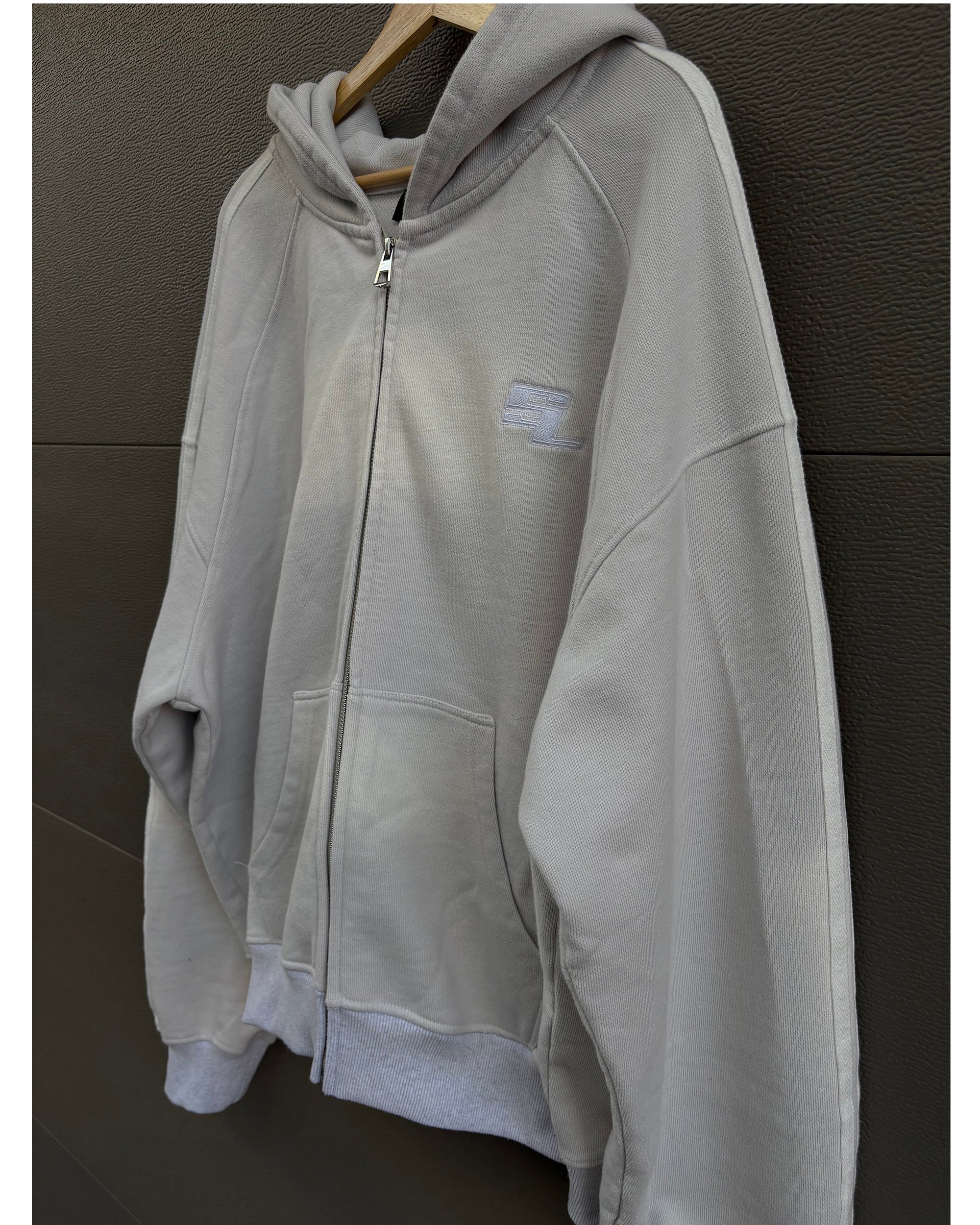 EVERYDAY ZIP UP - Image 9