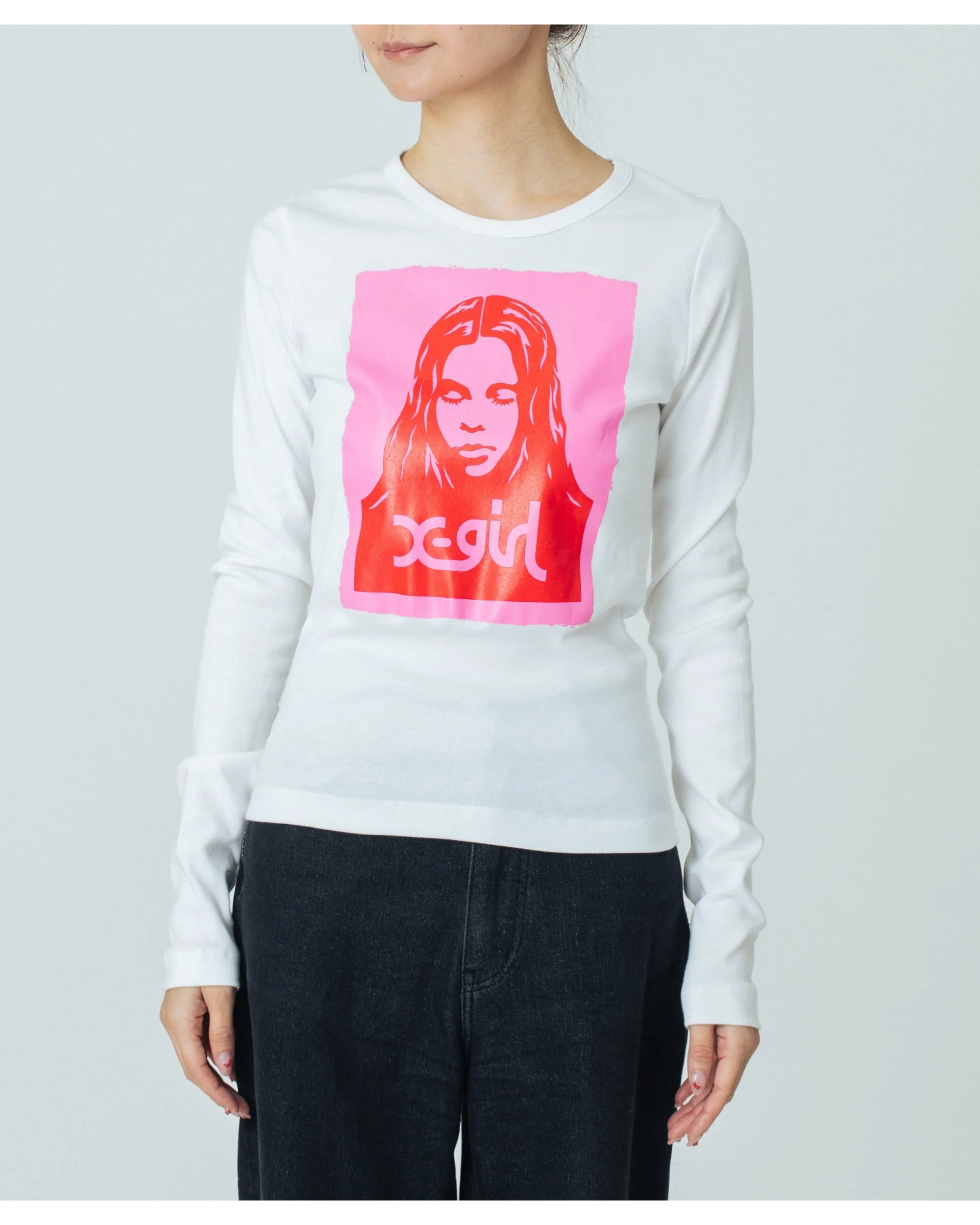 FACE POSTER L/S FITTED TEE - Image 11