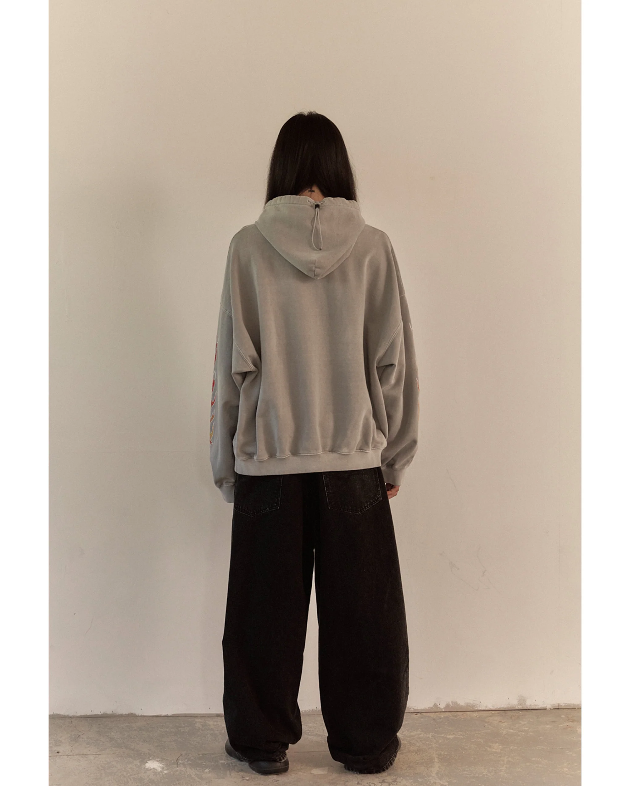 FLAME BEADS HOODIE / GRAY - Image 4