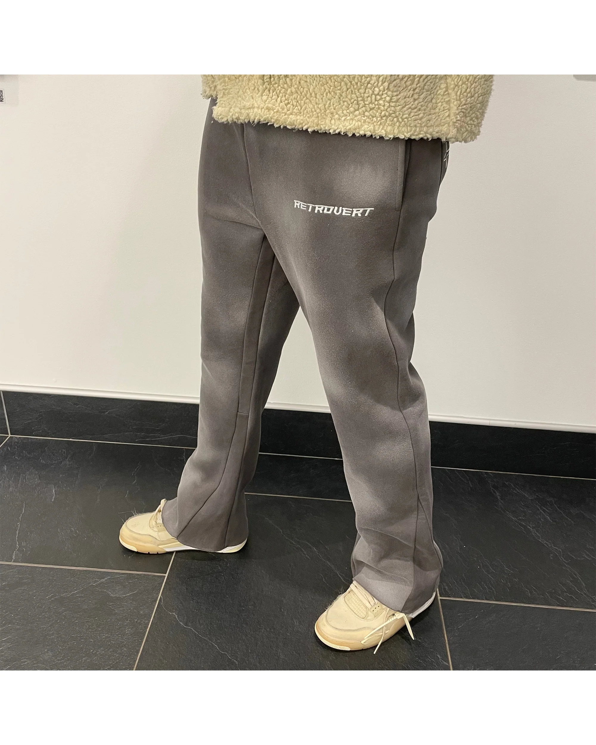 Flare Smoke Sweatpants - Image 12