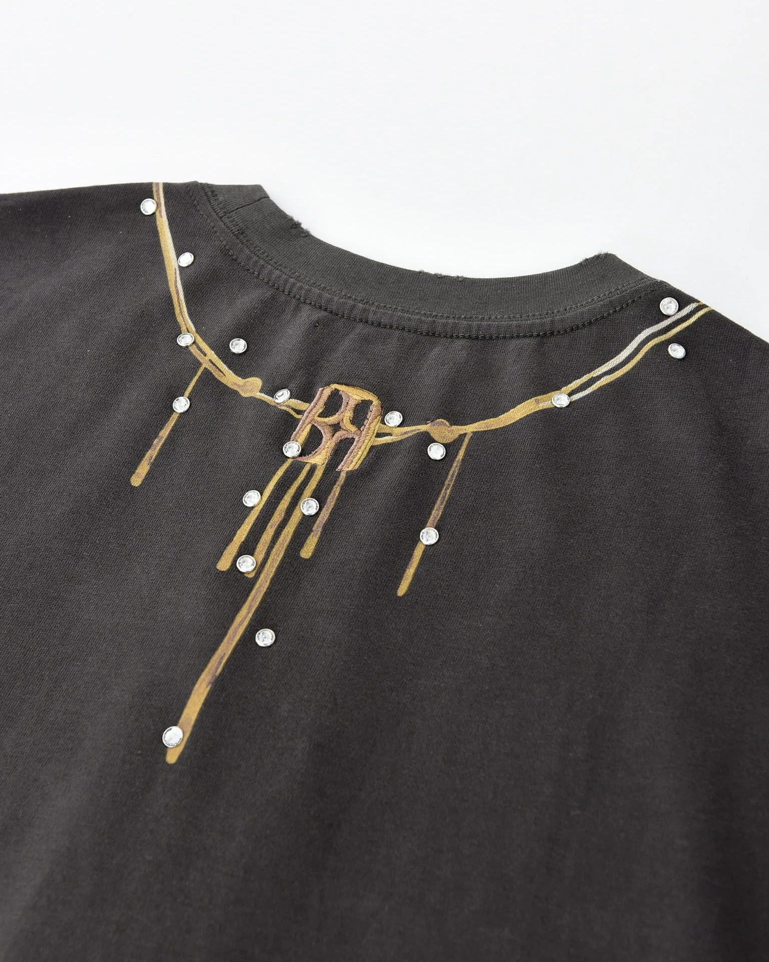 Gemstone Necklace Print T-Shirt in Dark Grey - Image 4