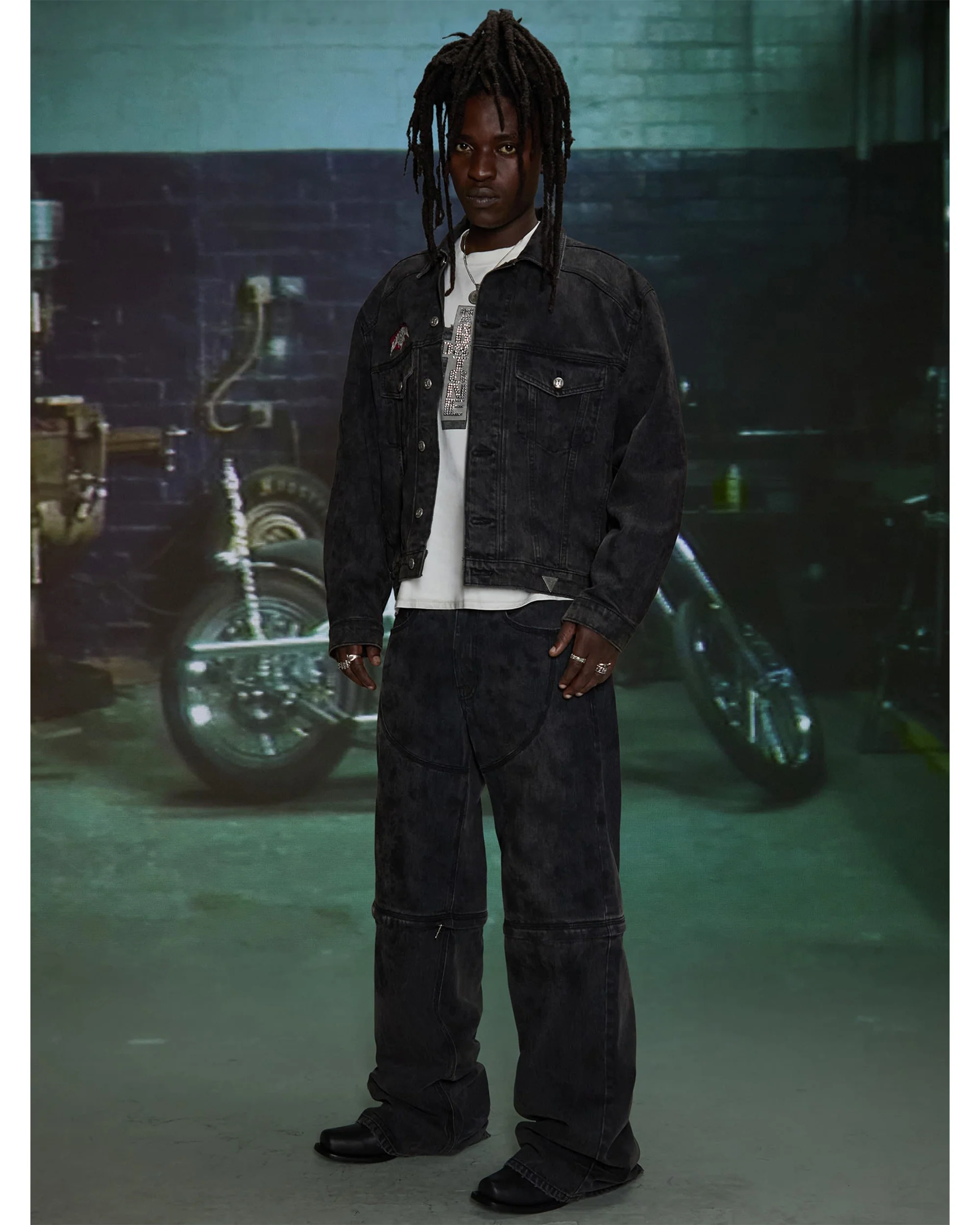 HARDSTONE Zip-Off Denim Jeans - Image 2