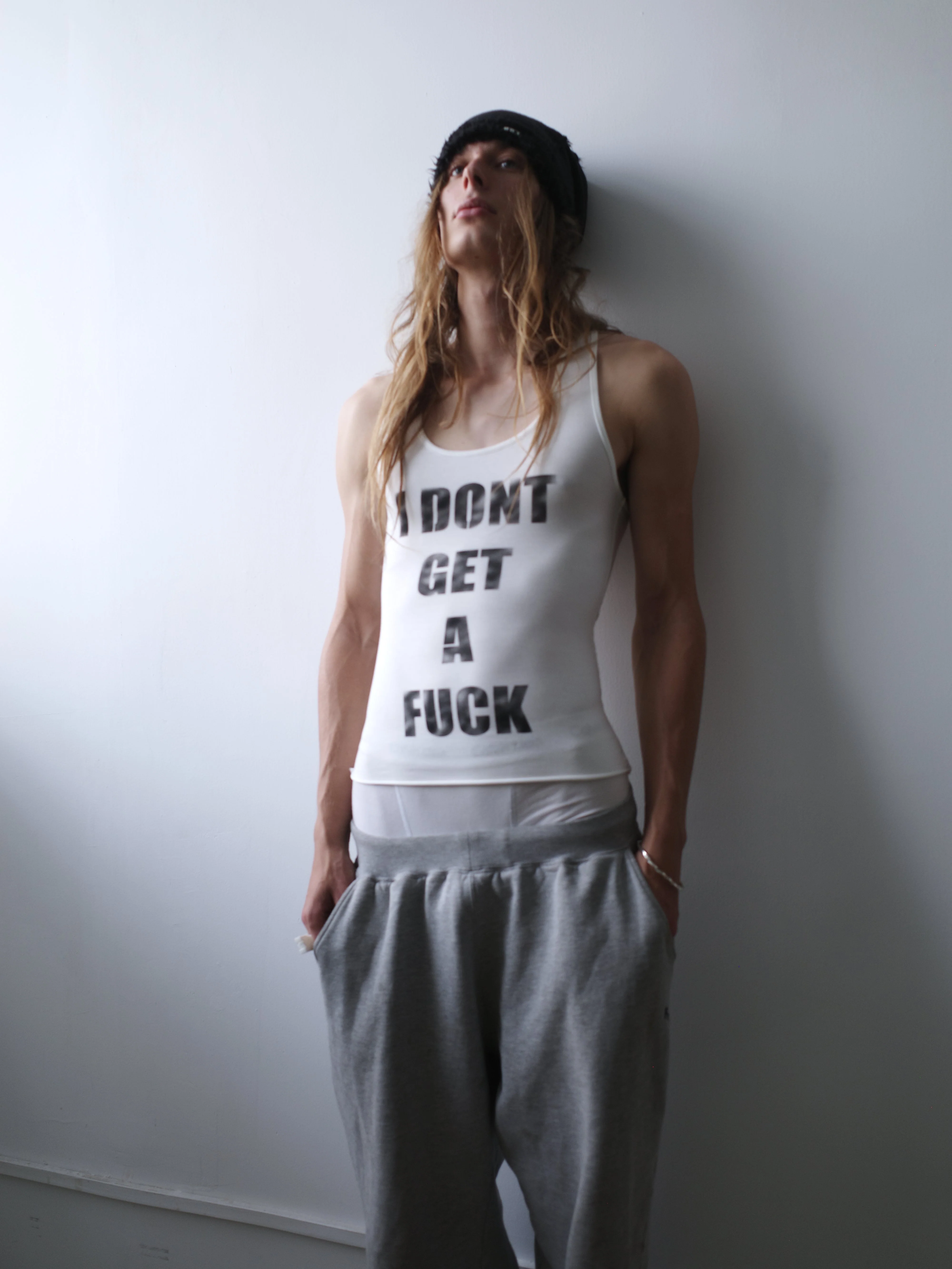 I DONT GIVE/GET A FUCK Spray Tank Top - Image 41