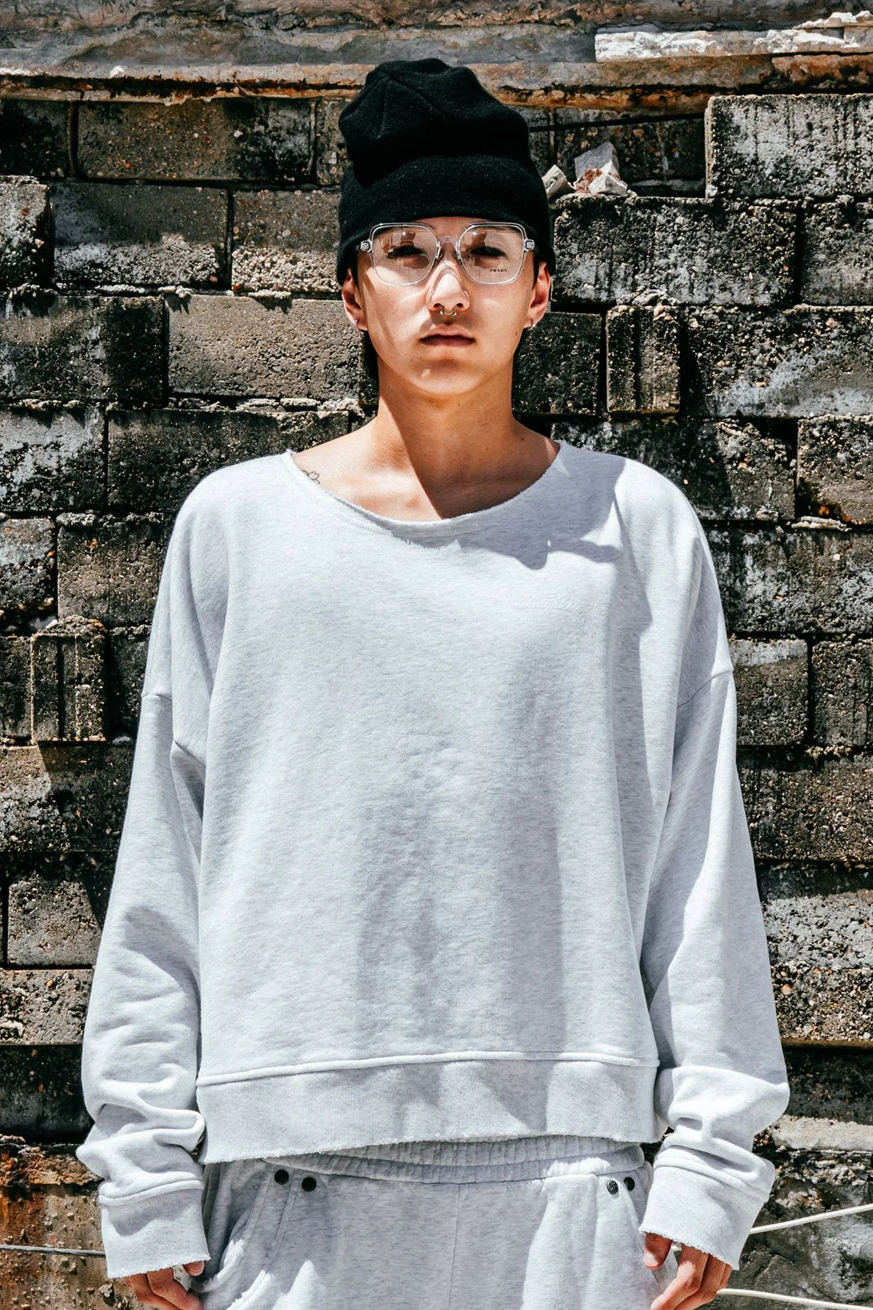 Knox Distressed Printed Crewneck in Light Grey - Image 6