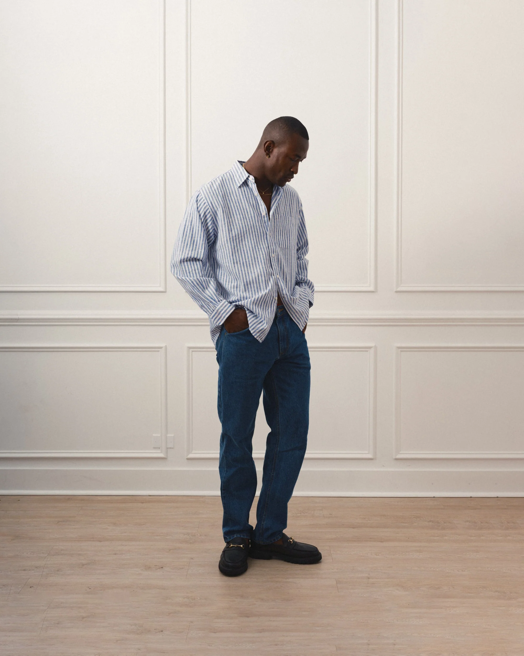 Linen Relaxed Dress Shirt - Image 3