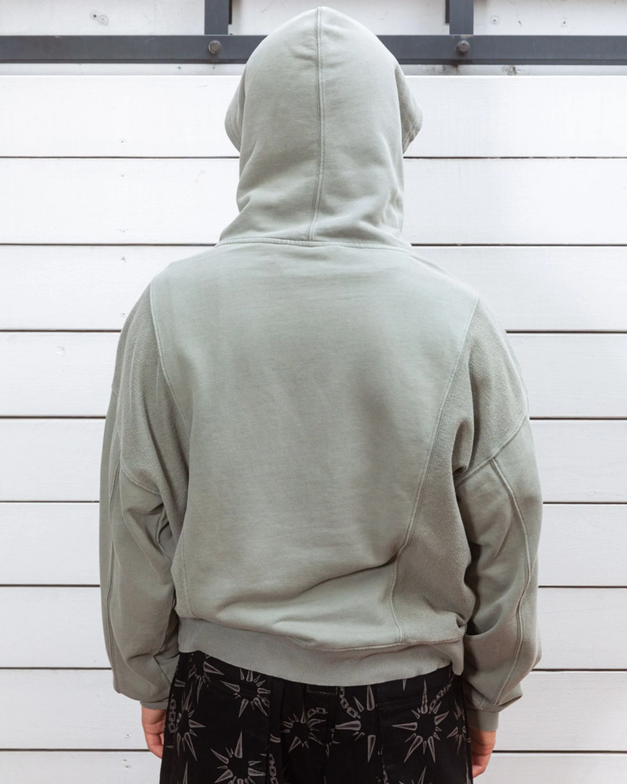 Mendoza Cropped Hoodie - Cement - Image 10
