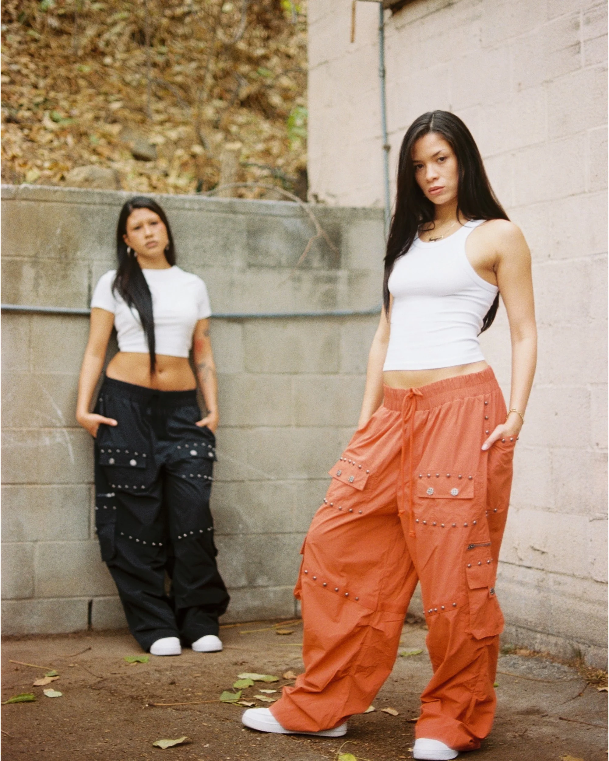 METAL RIVET NYLON PANTS - Image 7
