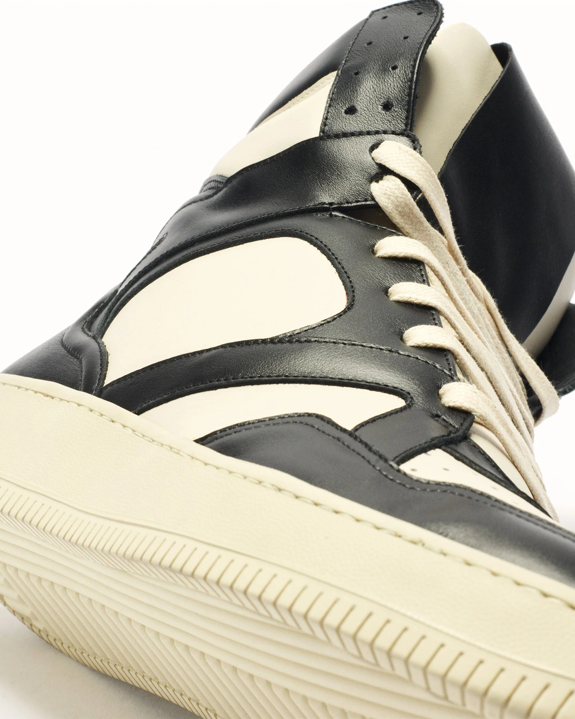 MONGOOSE BONE / BLACK - Image 4