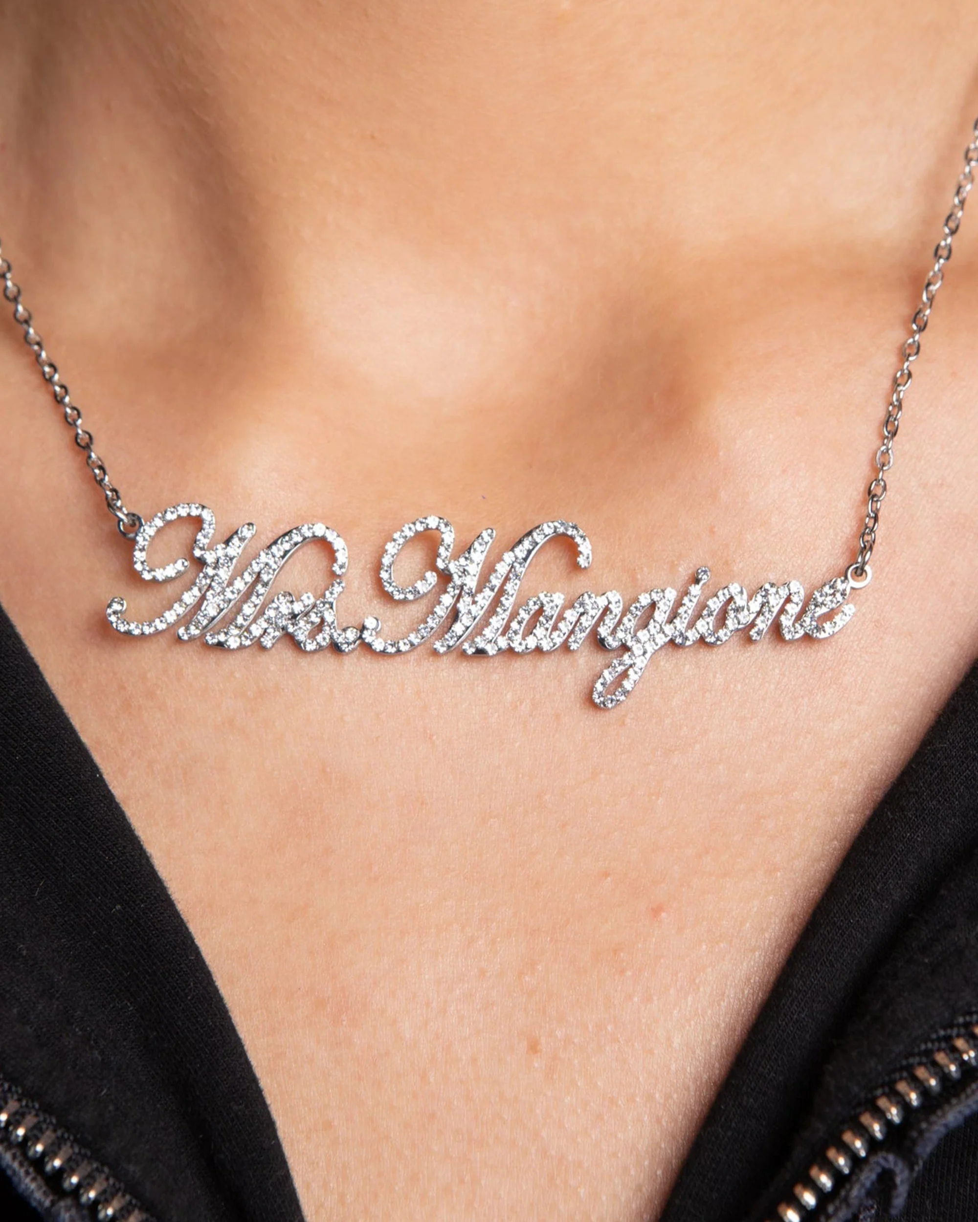 mrs.mangione necklace - Image 2