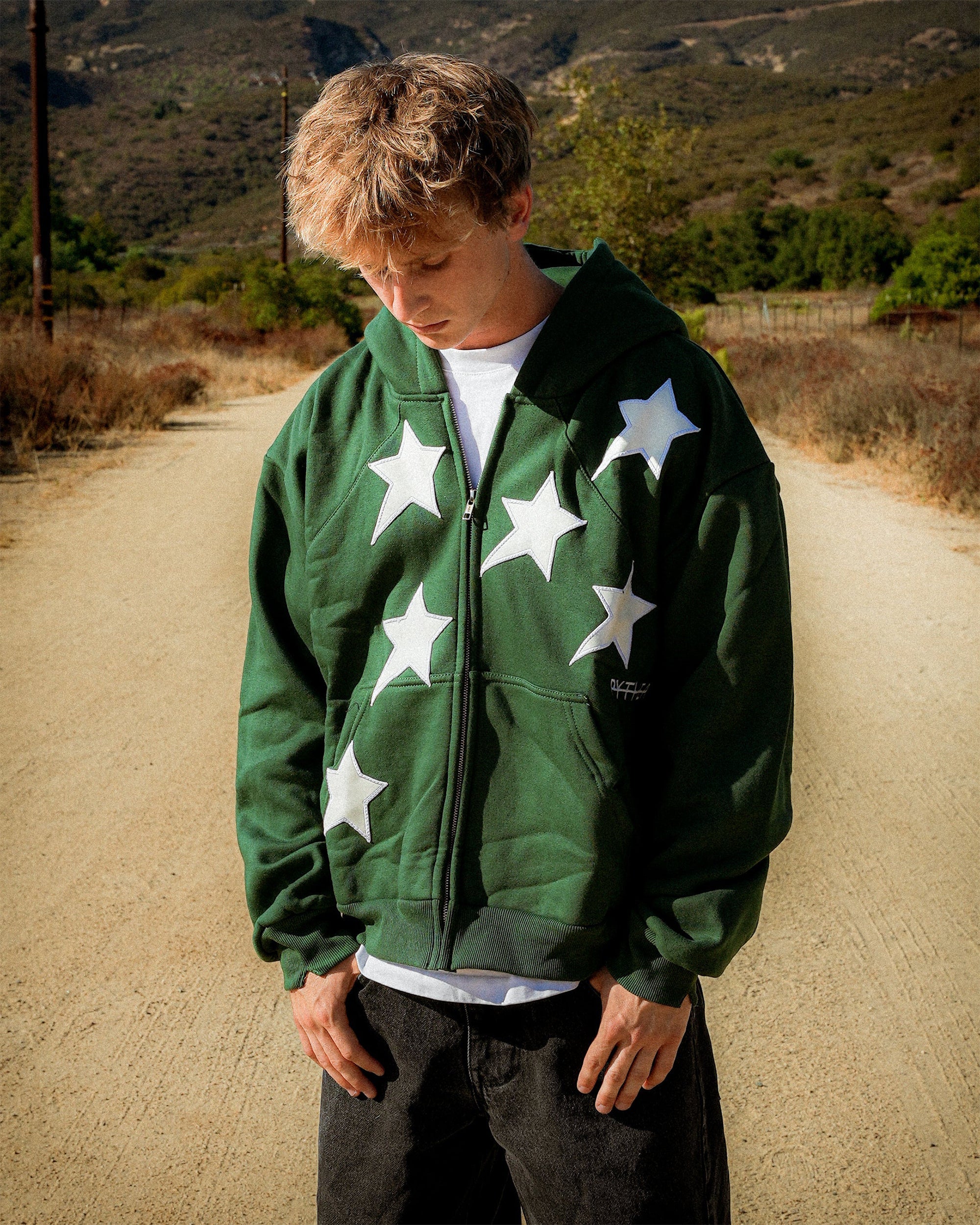 PINE PERIPHERAL STAR ZIP-UP HOODIE - Image 2