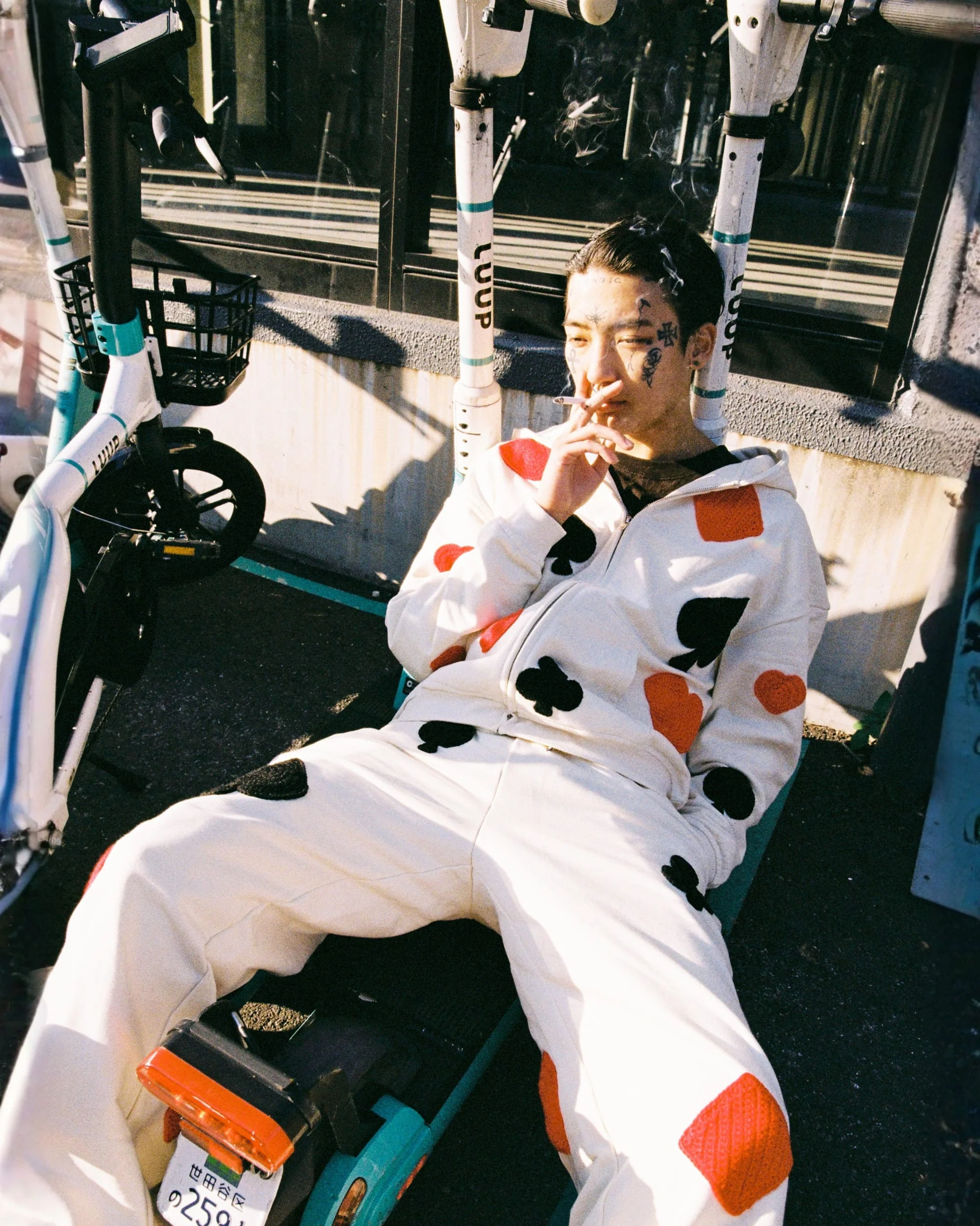 Poker Crochet Patch Sweatpants - Image 7