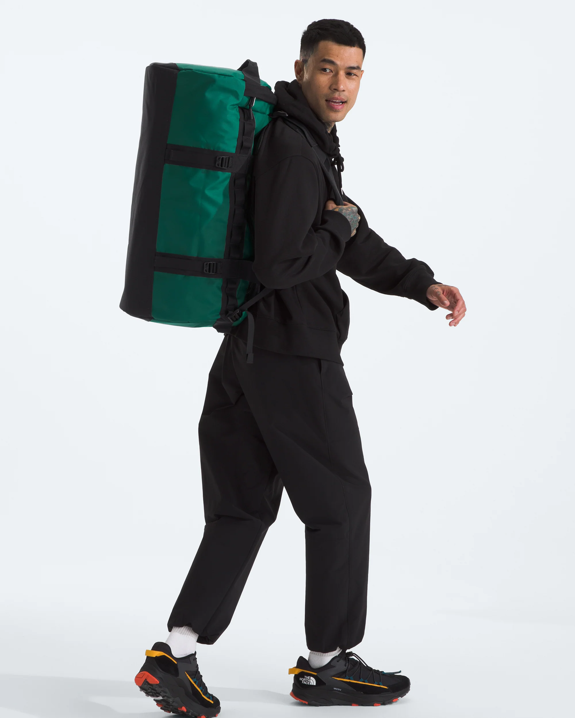 TNF BASE CAMP DUFFEL MEDIUM EVERGREEN - Image 2
