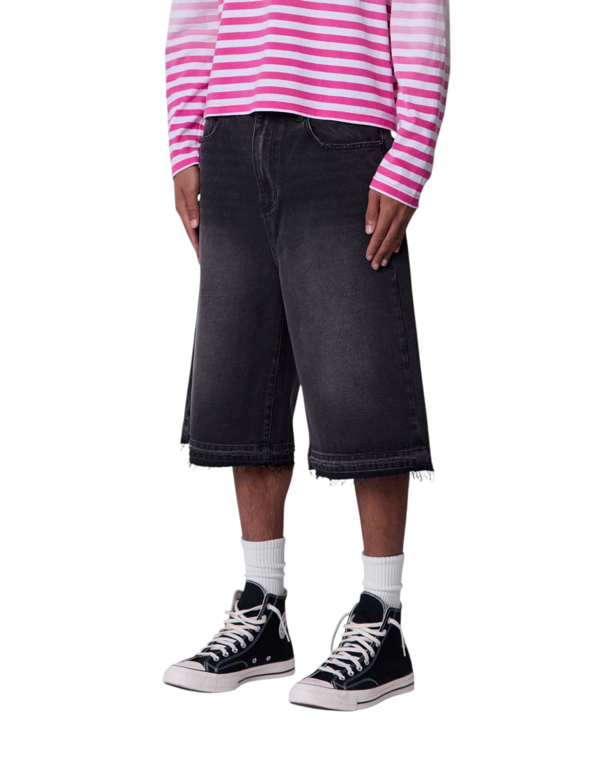 Ultra Baggy Raw Hem Denim Shorts - Washed Black - Image 4