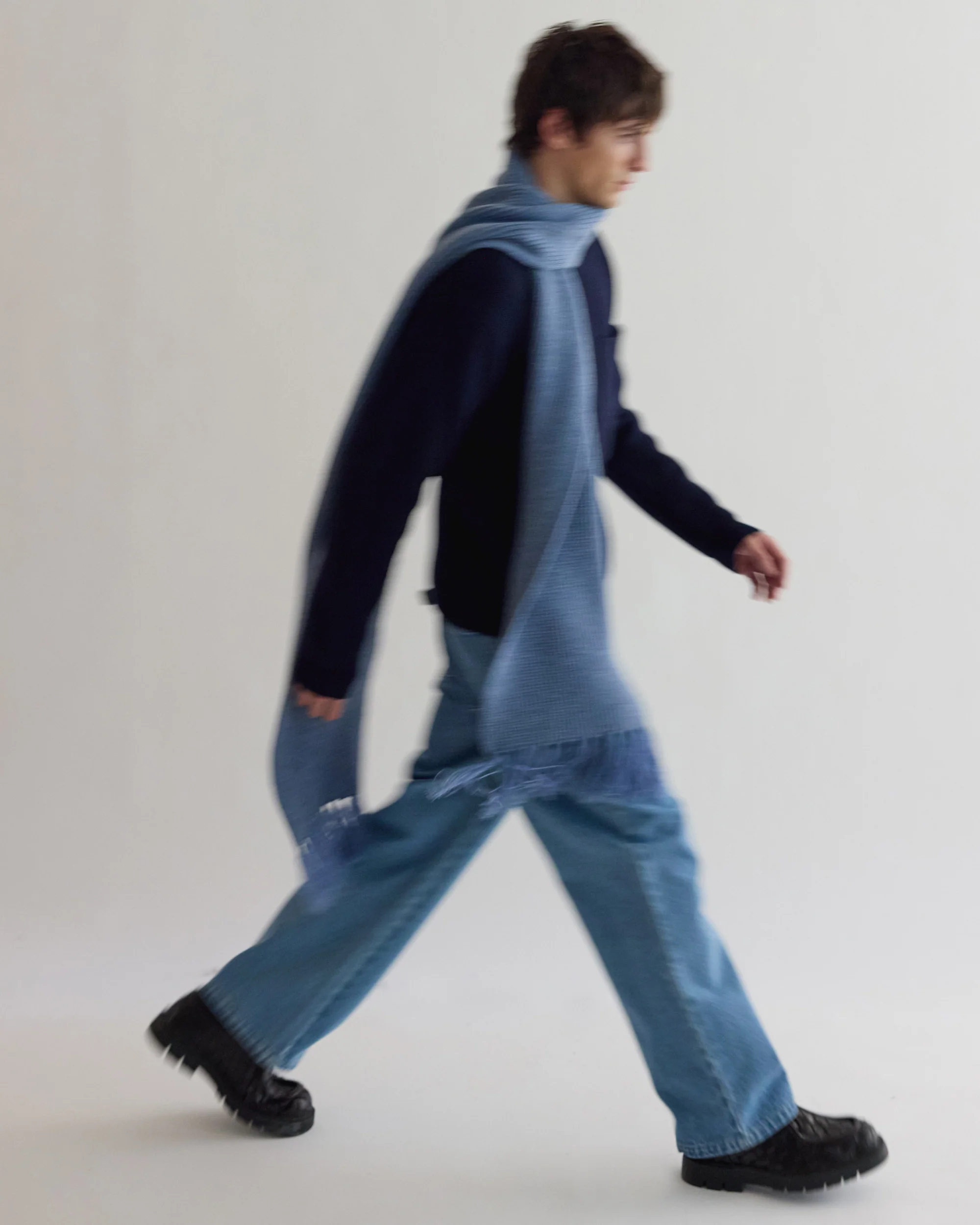 Wool Scarf (Cashmere Blue) - Image 3
